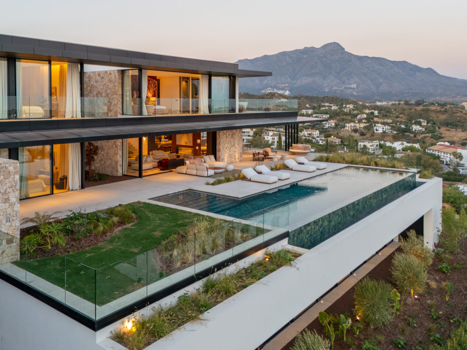 Villa Epic