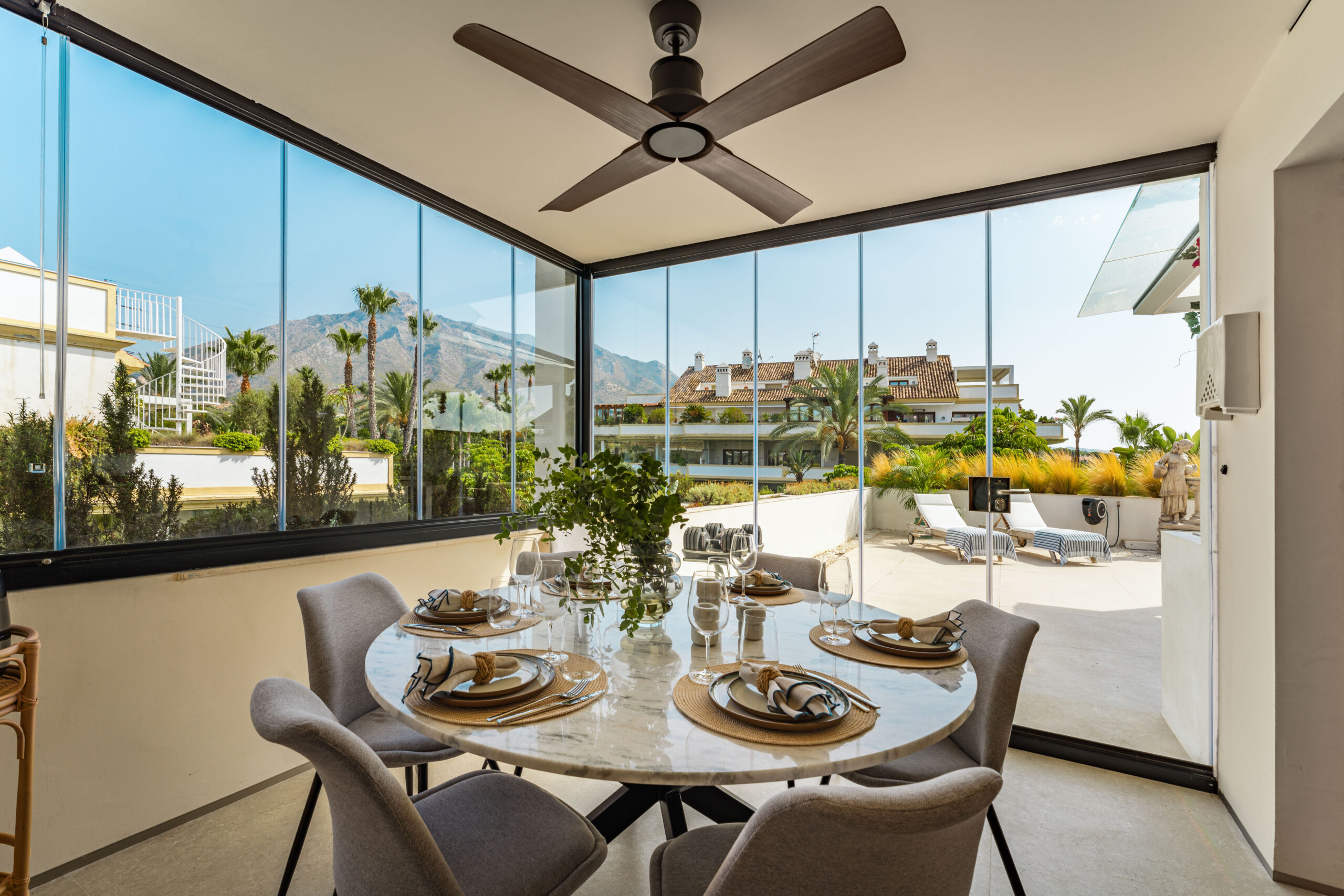 Penthouse Estelle