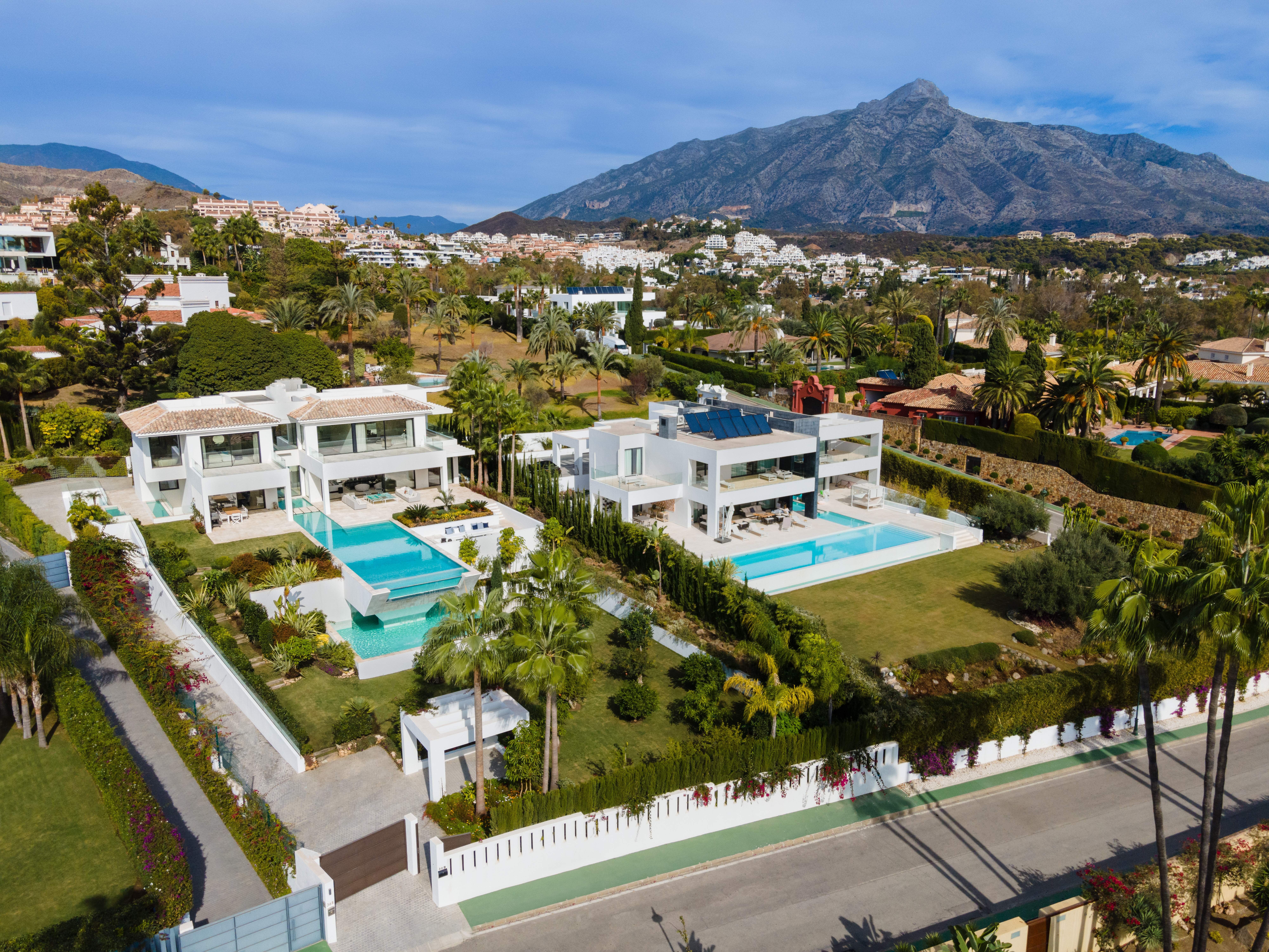Villa Aurora