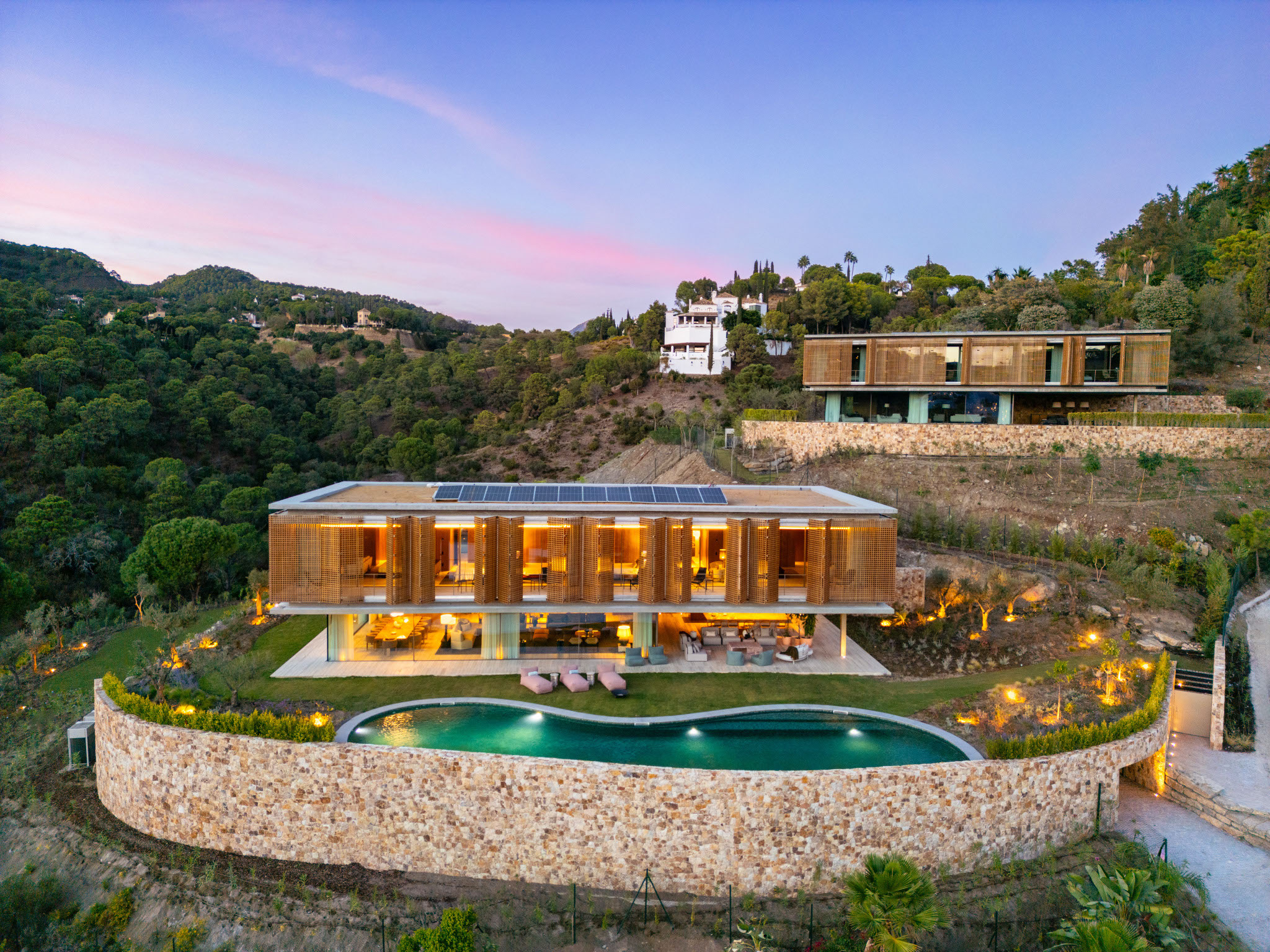 Villa Apex