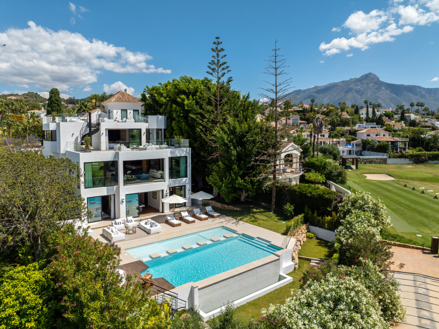 Villa Orlina
