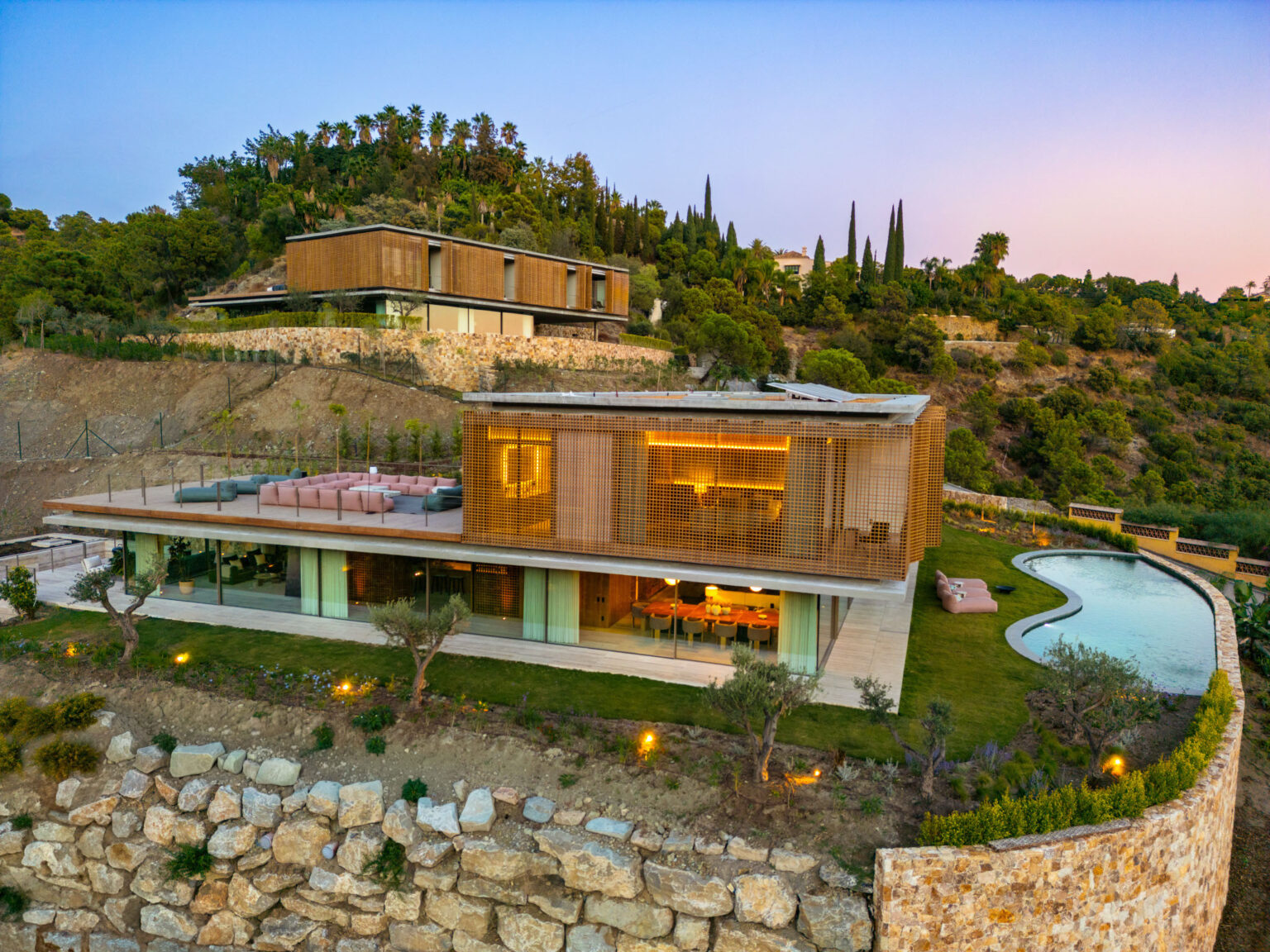 Villa Apex