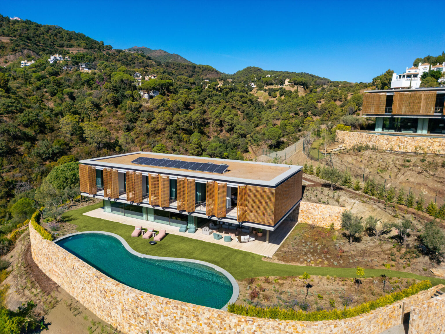 Villa Apex