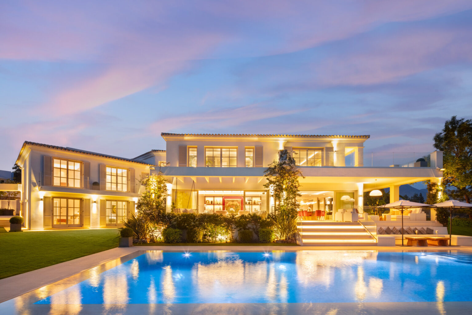 Villa Aura